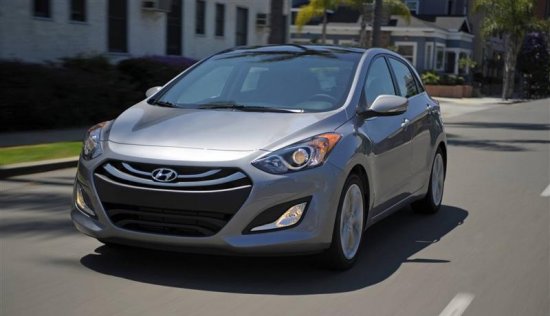 Hyundai Elantra 2013 года
