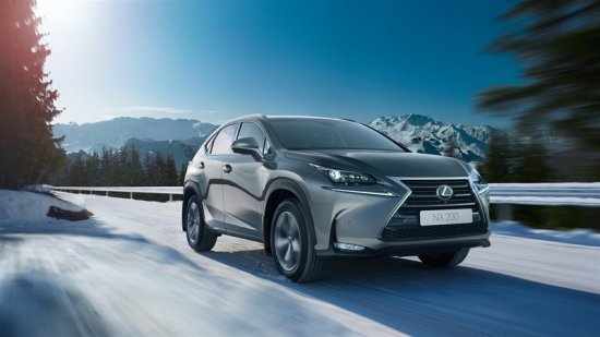 Lexus NX 2015 года