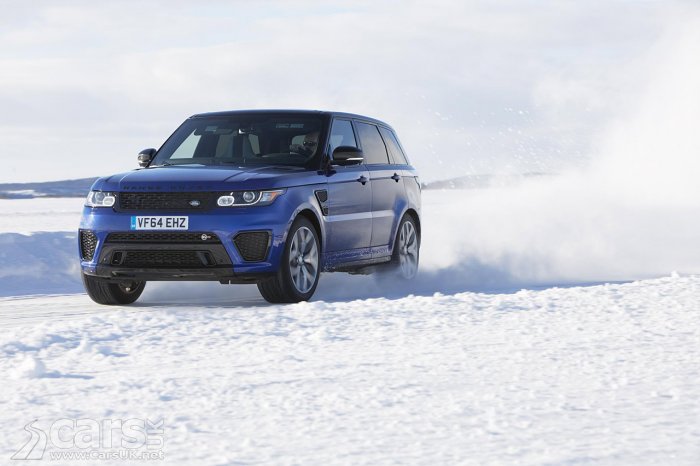 Range Rover Sport SVR: захватывающее ускорение