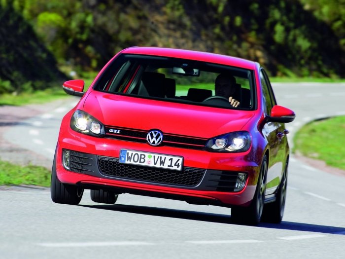 VW Golf GTI VI